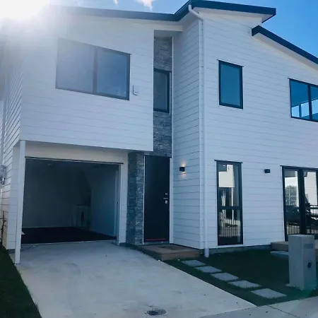 Modern & Luxurious Home 3 Auckland Exterior photo